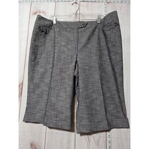 Ladies 20 Gray Dress Bermuda Shorts Button Detail Plus Size Career Casual